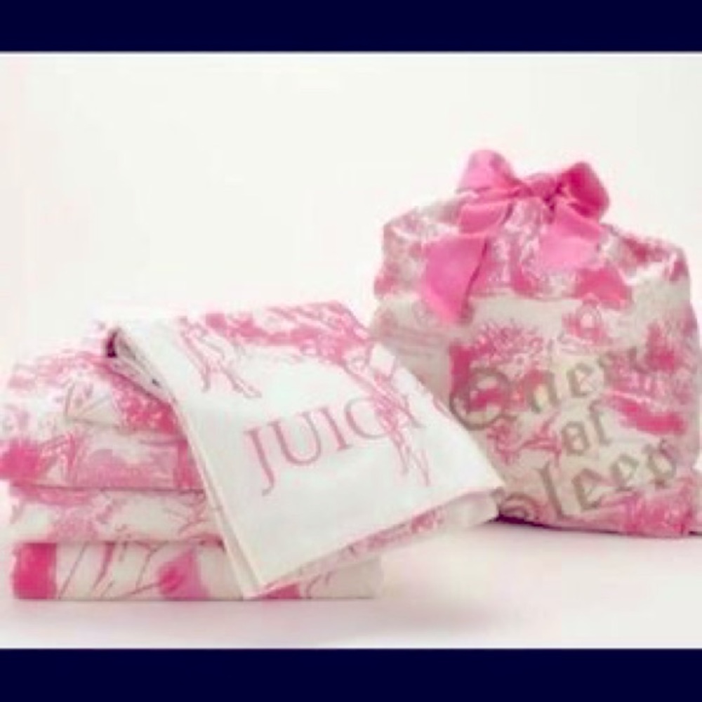 ⚜️FOUND⚜️ Juicy Toile Bedding 💞👛